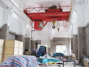 陜西省安康相子壩電站啟閉機(jī)安裝現(xiàn)場(chǎng)